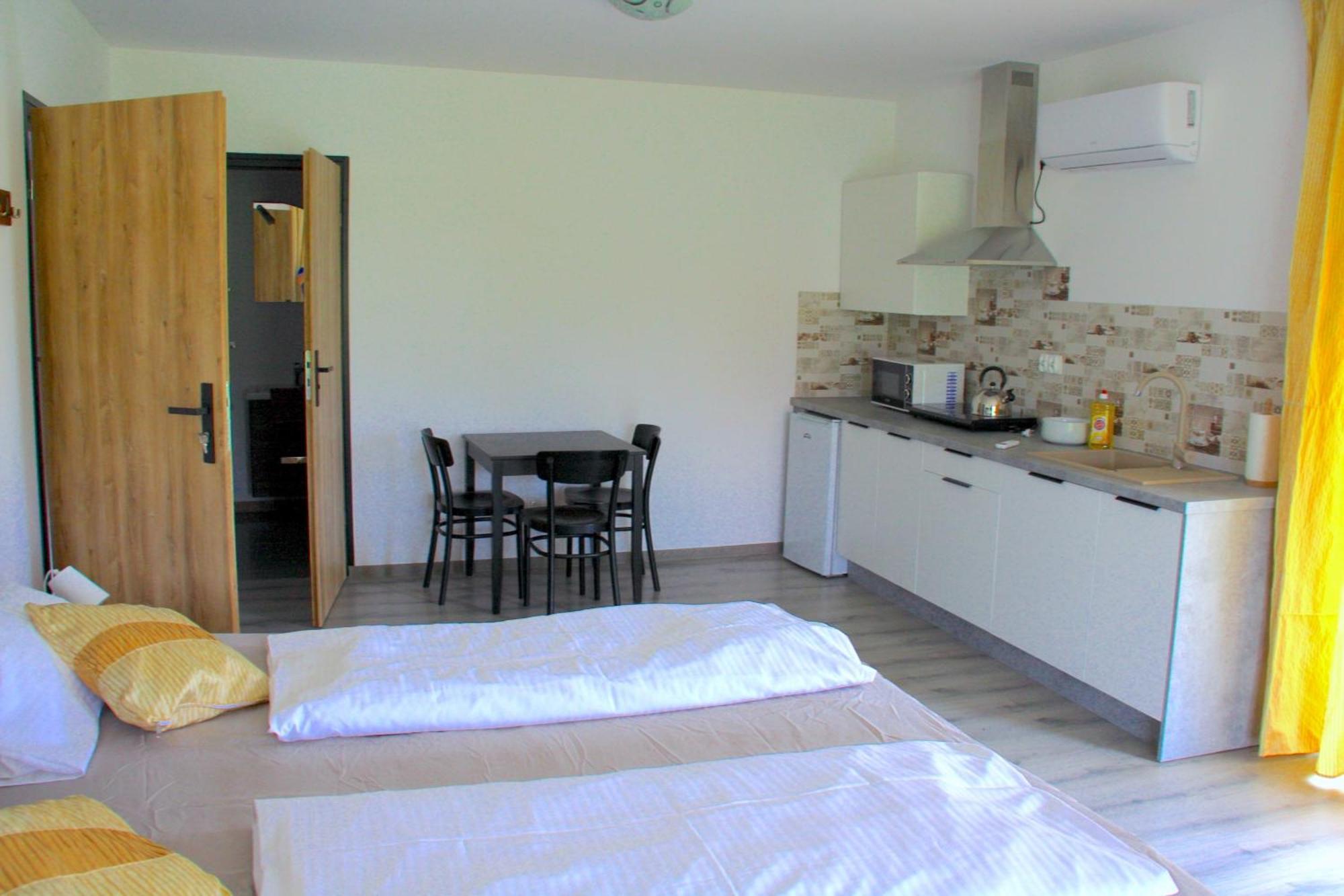 Apartamenty Kwiat Jabloni Mikołajki Ngoại thất bức ảnh